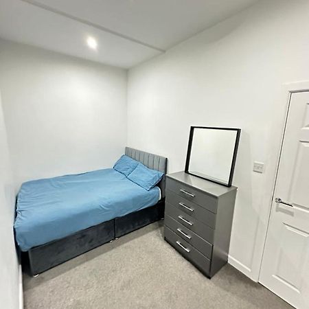 ברמינגהאם Apartment In Bham City Centre Free Parking Sleeps 3 מראה חיצוני תמונה